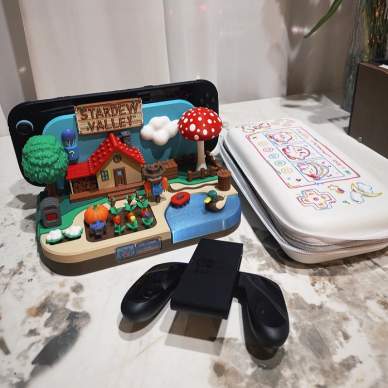 Gaming Console Free - حامل شحن زخرفي بتصميم Stardew Valley