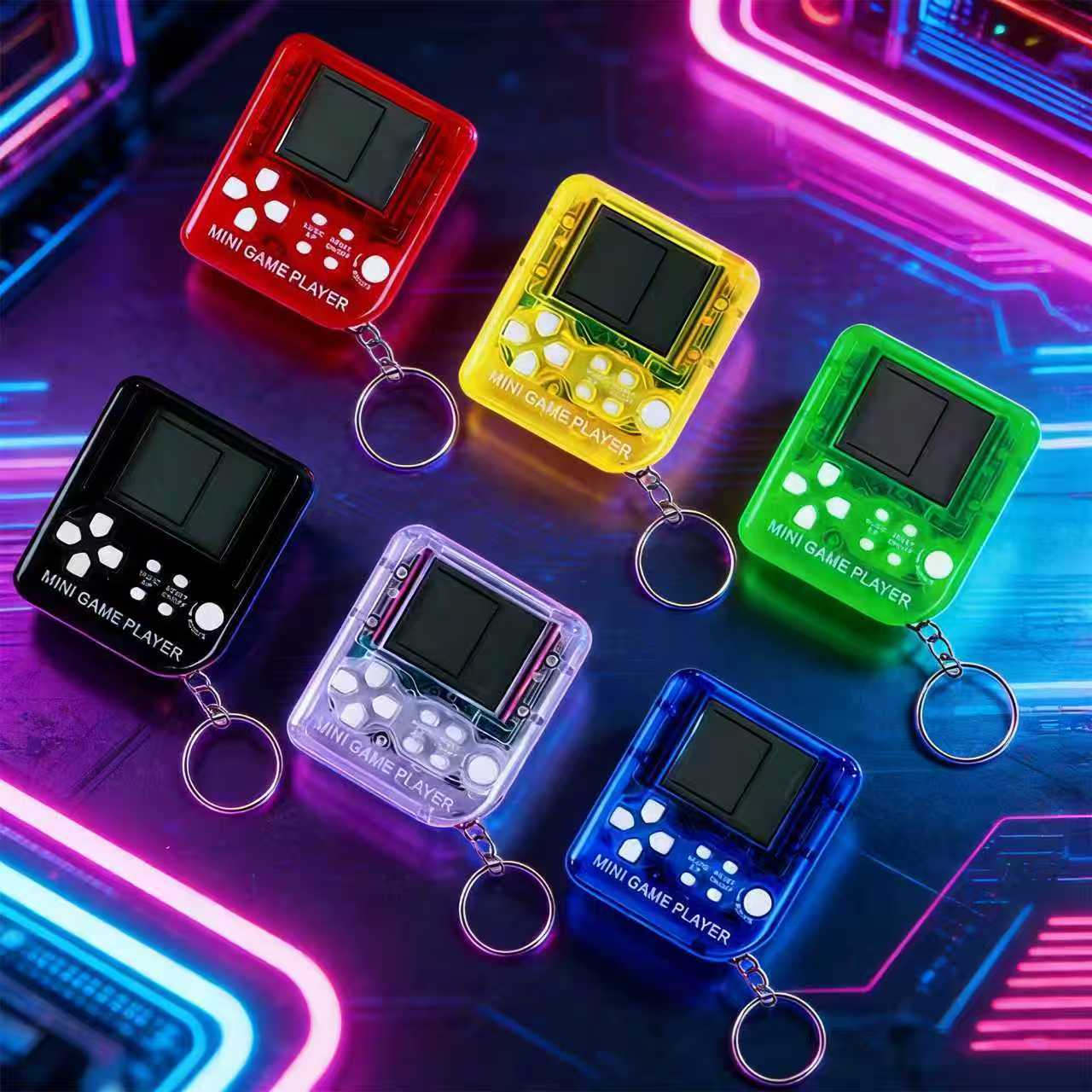 جهاز ألعاب محمول صغير بتصميم ك - مراجعة Gaming Console For Kids وسعره